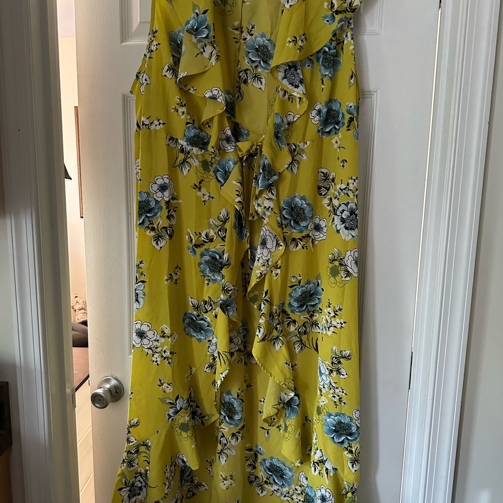 Torrid Yellow Floral Sleeveless Vest